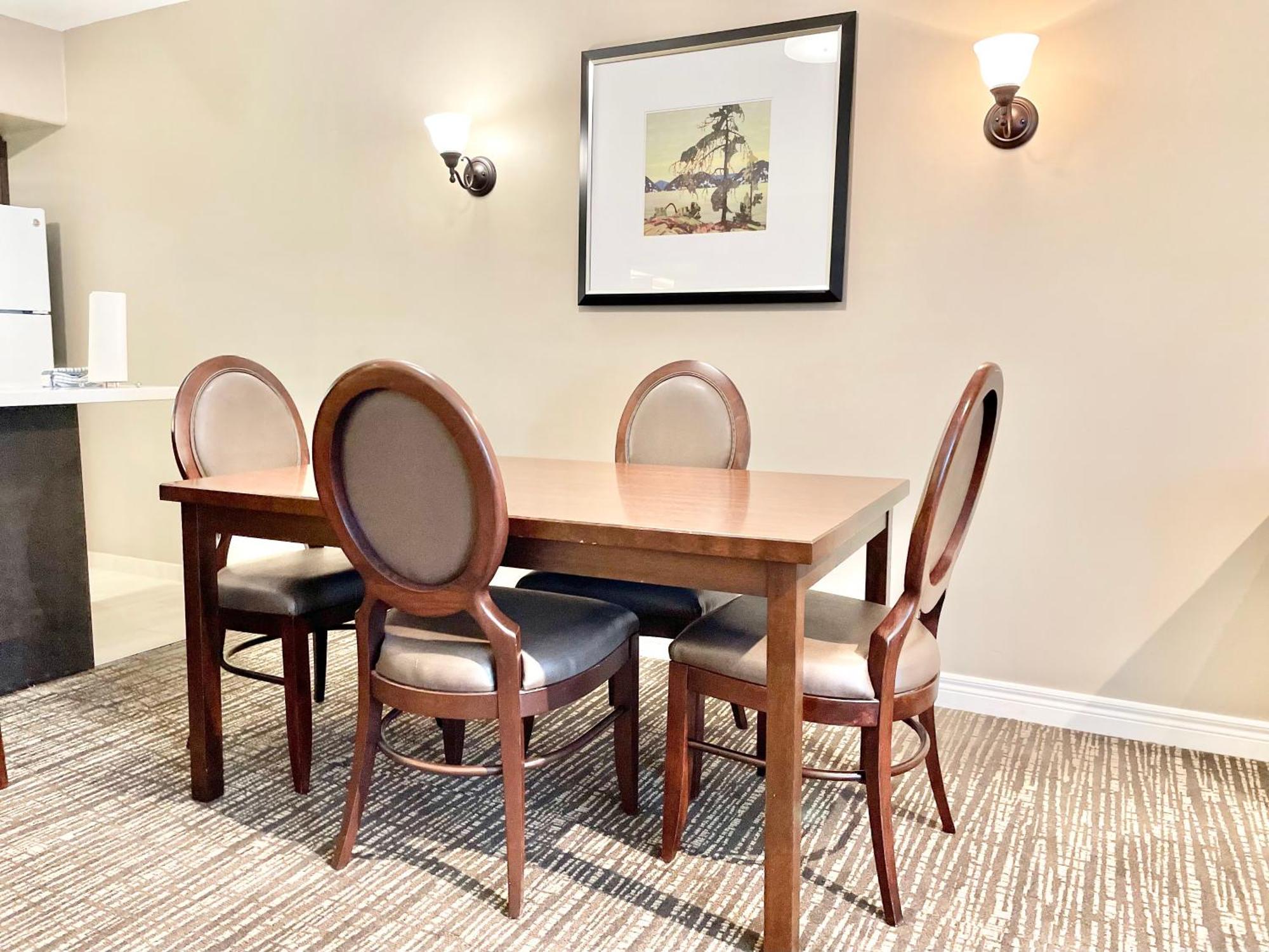 Hillside Haven: Carriage Club Resort Retreat Edgar Luaran gambar