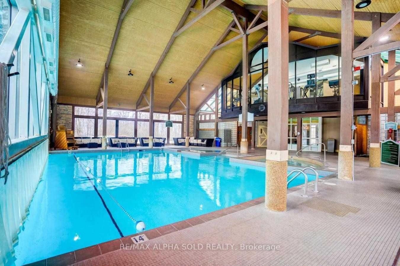 Hillside Haven: Carriage Club Resort Retreat Edgar Luaran gambar