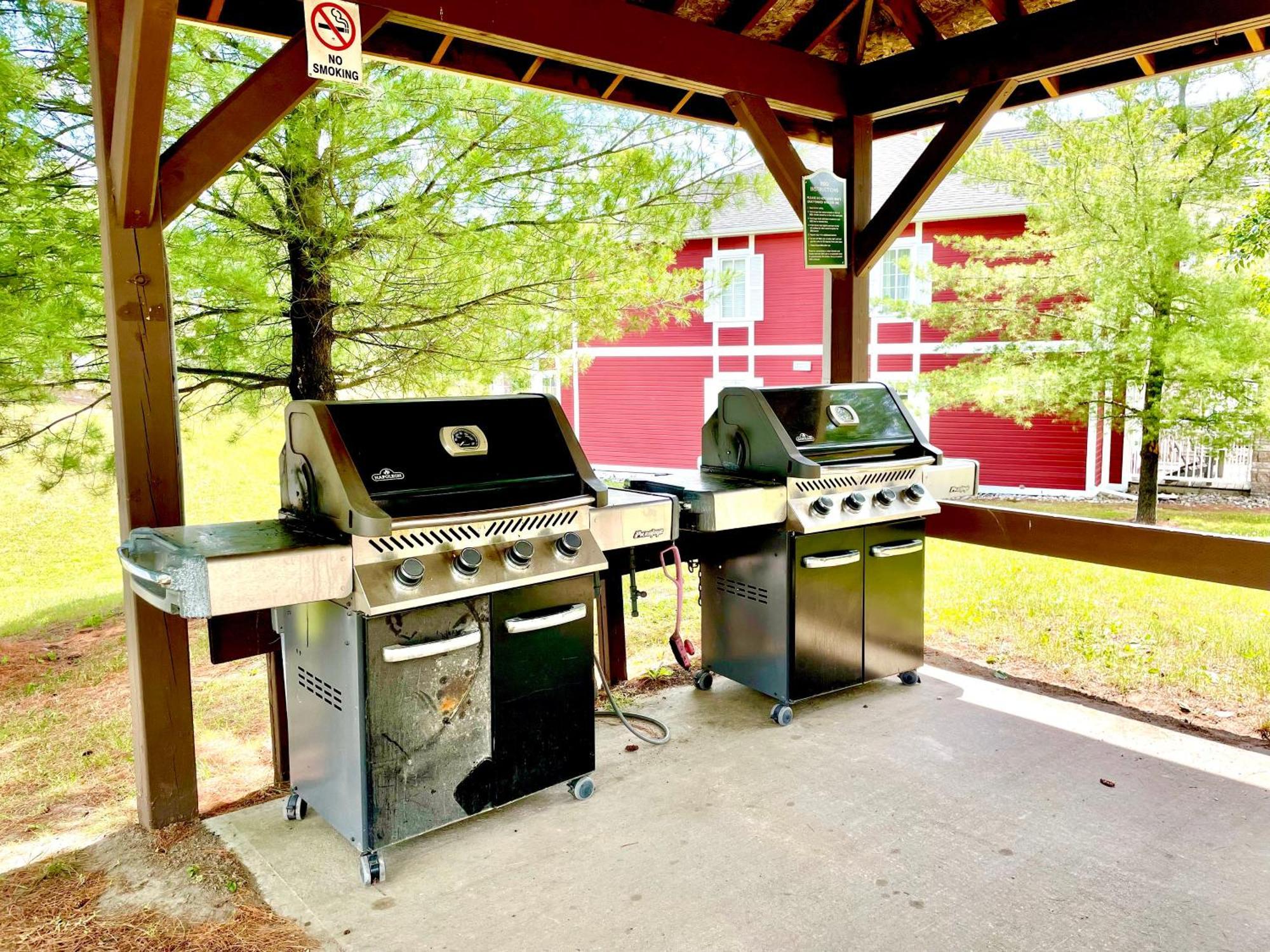 Hillside Haven: Carriage Club Resort Retreat Edgar Luaran gambar